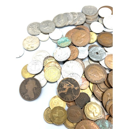 377 - Selection of vintage and later coins includes crowns, silver coins, foreign coins etc