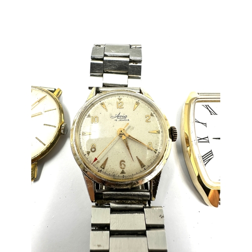 468 - 4 Vintage gents wristwatches inc poljot Avia Accurist & delano all watches are ticking