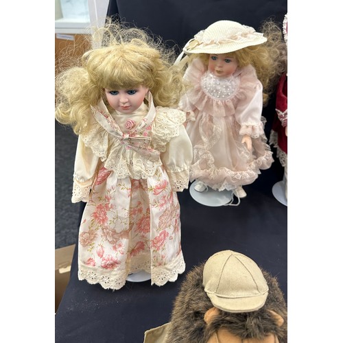 176 - Selection of pot dolls and teddies