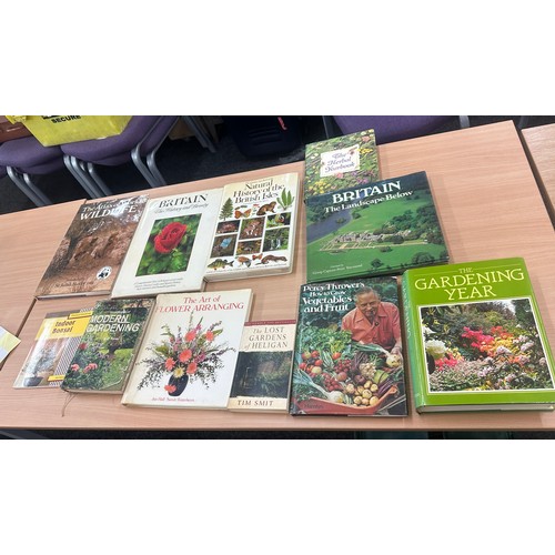 69 - Selection of gardening and wildlife books