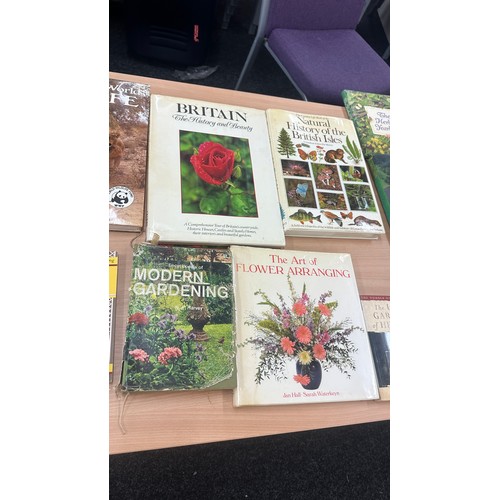 69 - Selection of gardening and wildlife books