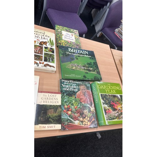 69 - Selection of gardening and wildlife books