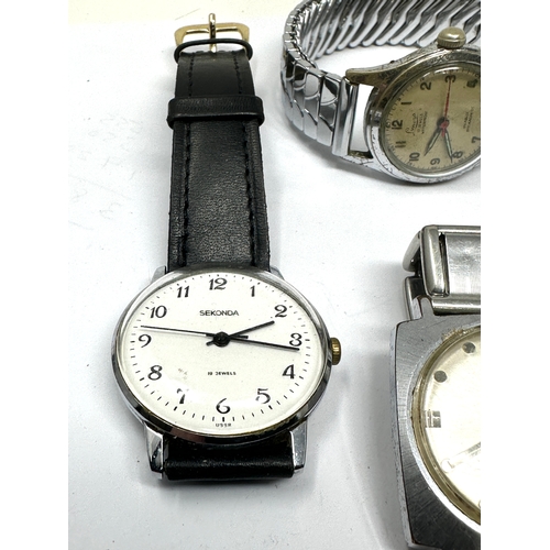 476 - selection of vintage gents wrist watches inc sekonda avia roma etc the watches are ticing