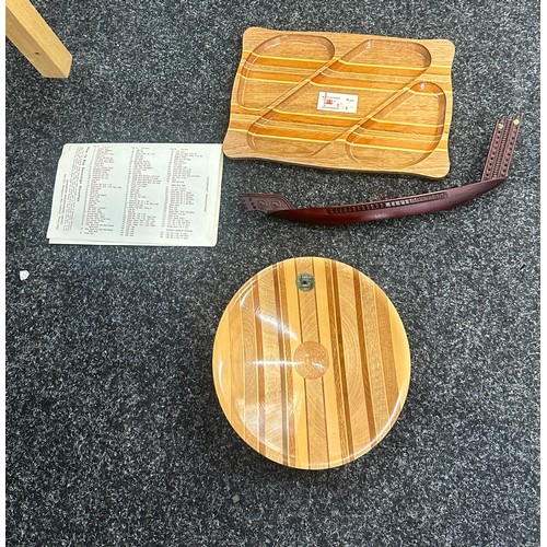 146 - Three pieces of New Zealand Wood to include bowl, boat and biscuit tray