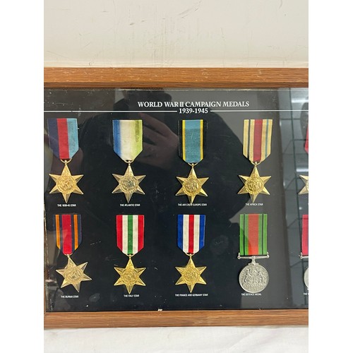 35 - Cased display of WWII campaign medals 1939-1945