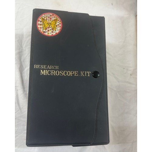 566 - Vintage research microscope kit