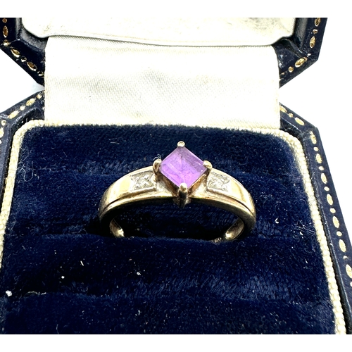 69 - 9ct gold amethyst & diamond ring weight 2.9g