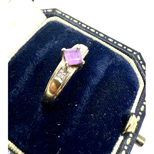 69 - 9ct gold amethyst & diamond ring weight 2.9g