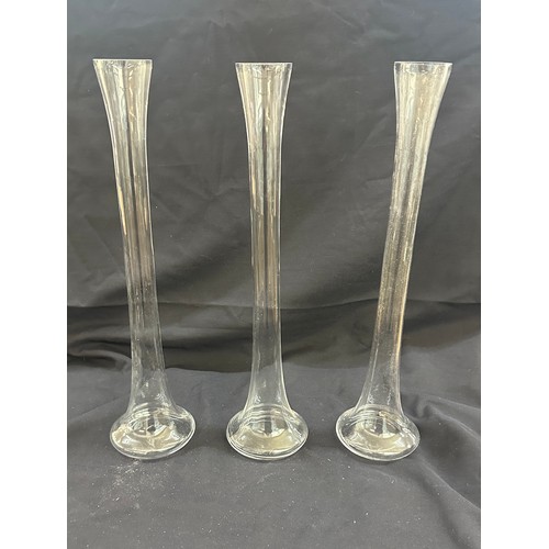 275 - Three 50 cm glass vases