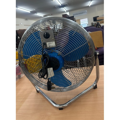 177 - Large airwave HPF-4500 fan in good working order