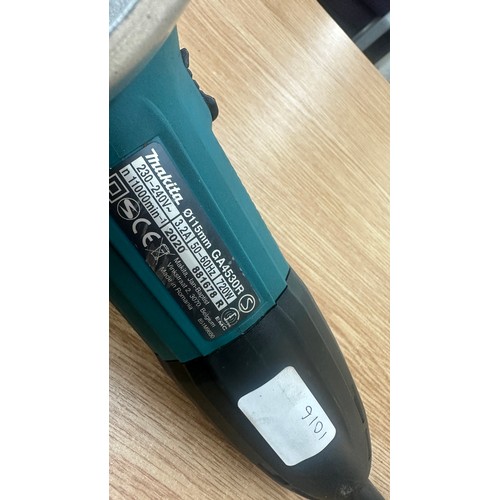 290 - Makita grinder ga453or in good working order