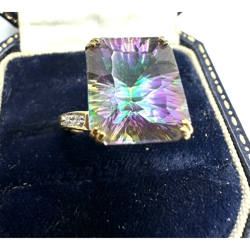 95 - 9ct gold mystic topaz & diamond shoulders ring weight 4.4g