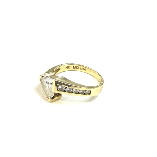 511 - Ladies hallmarked 14ct stone set dress ring, ring size L , approximate total weight: 4.8g