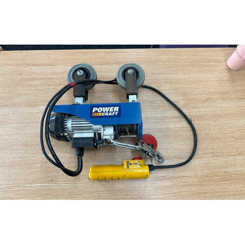 312 - Power craft hoist, untested