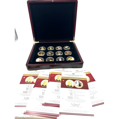 699 - Boxed 1952 2012 the diamond jubilee photographic crown proof coin collection