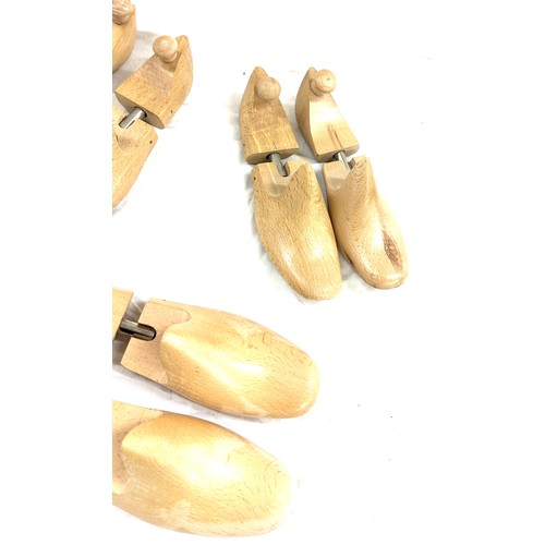 222 - 3 wooden shoe trees, size 4