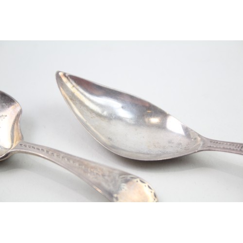 380 - 2 x .925 sterling georgian caddy spoons inc thomas wallis