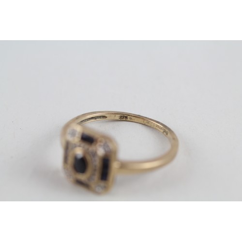 202 - 9ct gold sapphire & diamond dress ring (2.2g) ring size o