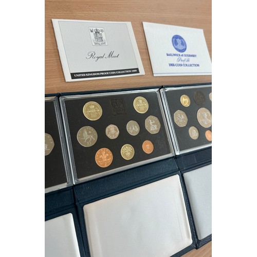 389 - Selection of 5 cased coin sets