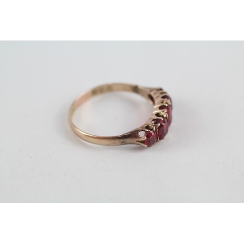 250 - 9ct gold garnet topped doublet & paste ring Hallmarked Chester1902 (2.3g) ring size  Q