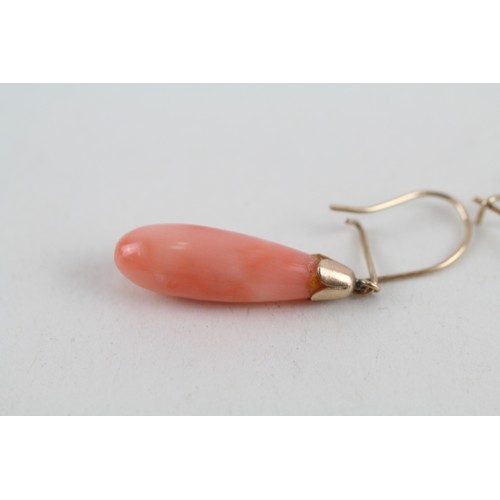 304 - 9ct gold coral drop earrings (3.2g)