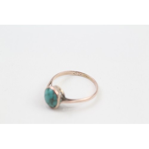 314 - 9ct gold turquoise single stone ring (1.5g) Ring size O