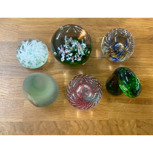 594 - 6 glass paper weights to include Caithness