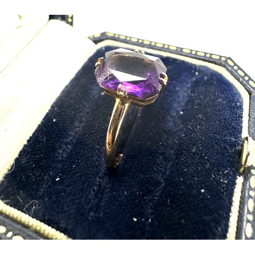 334 - Vintage 9ct gold amethyst ring weight 2g