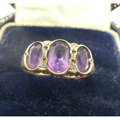 120 - 9ct gold amethyst ring weight 2.5g