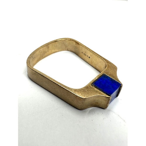 137 - 9ct gold blue lapis ring weight 5g