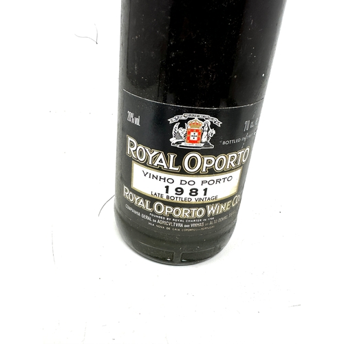 703 - Royal Oporto 1981 late bottled vintage port