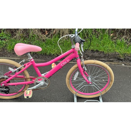 100G - Childs pink ' Chic'  raleigh bike