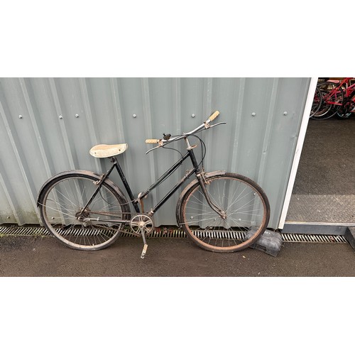 100N - vintage ladies bike