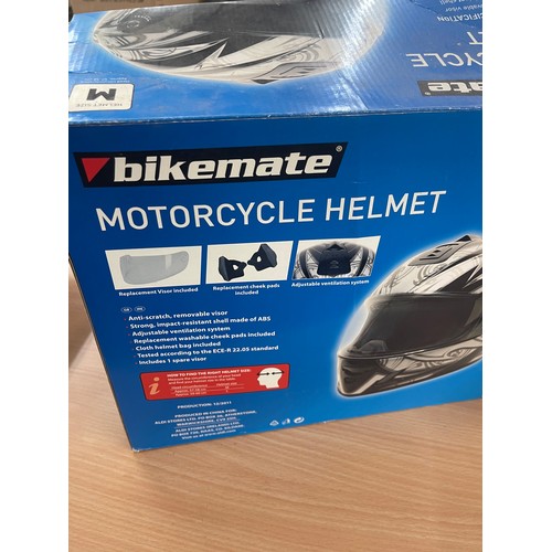 bikemate motorcycle helmet Boxed Bikemate helmet size M