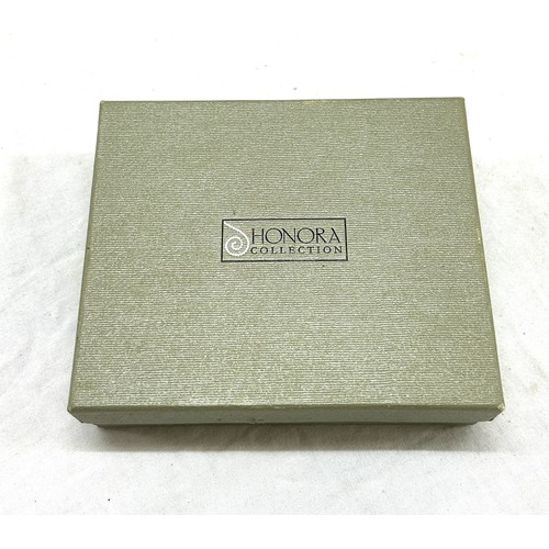 515 - Boxed Honora Pearl necklace with bag and coa