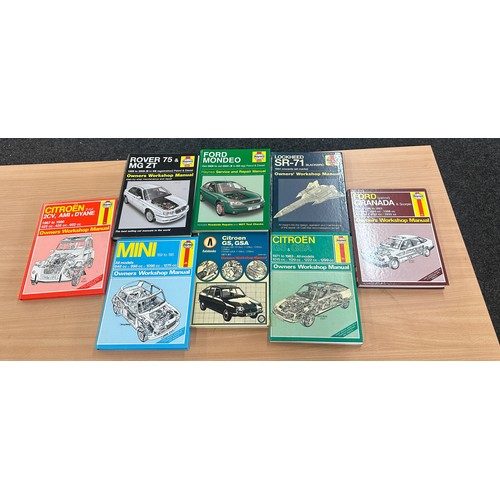 137 - Selection of vintage Haynes car manuals to include Ford Mondeo, Rover MG ZT etc