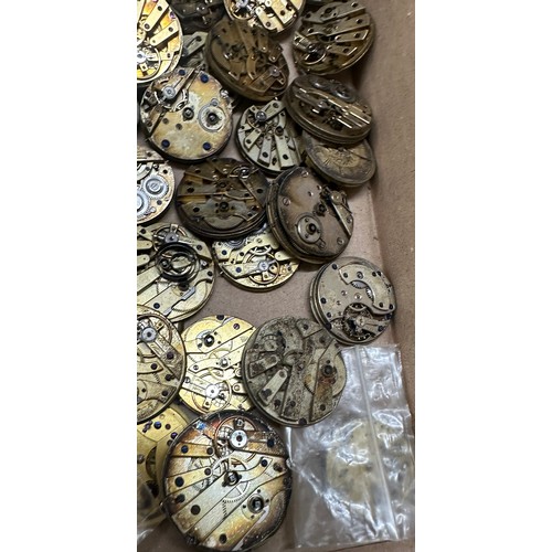 562 - Antique pocket watch movements