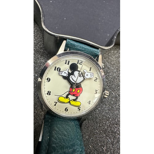 565 - Ingersoll Disney Mickey Mouse, working and boxed