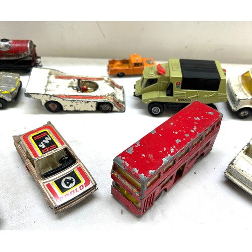 83 - Large selection of vintage dye cast cars includes Matchbox, corgi cars etc