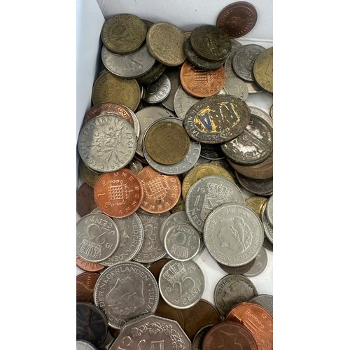 430 - Tray of vintage and later coins include 50ps etc