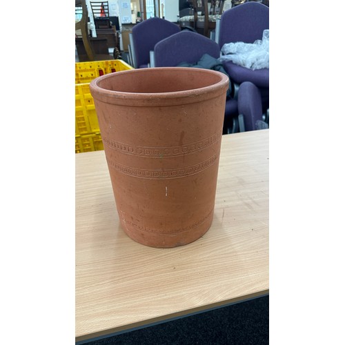 100F - Terracotta plant pot, 15 inches tall, 12 inches diameter