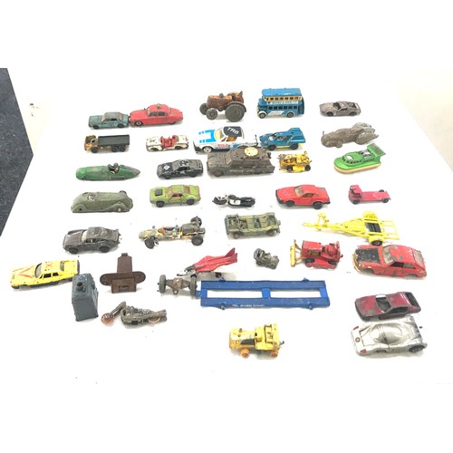 102 - Selection of vintage diecast cars includes Match box and Corgi