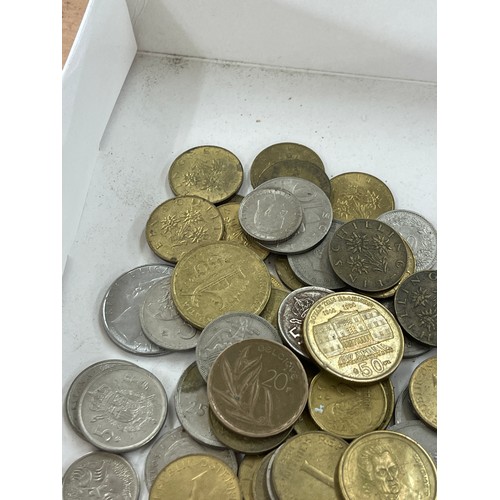 432 - Selection of vintage coins includes dollars etc