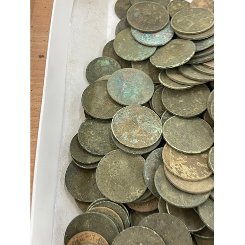 439 - Large selection of Vintage coins - Metal detector finds