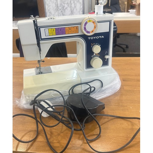 253 - Vintage Toyota sewing machine, untested