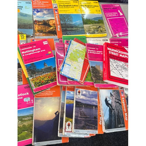 219 - Selection of vintage ordnance survey maps to include ' The Peak District' etc