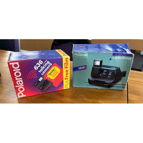 134 - Polaroid 636 Instant Film Talking Camera in Original Box, Polaroid impulse camera