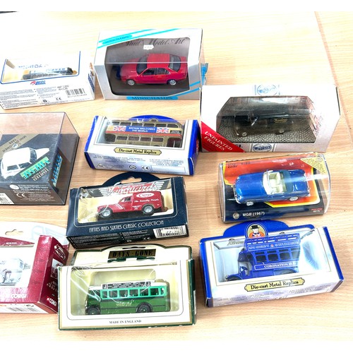 64 - Selection of assorted die cast cars