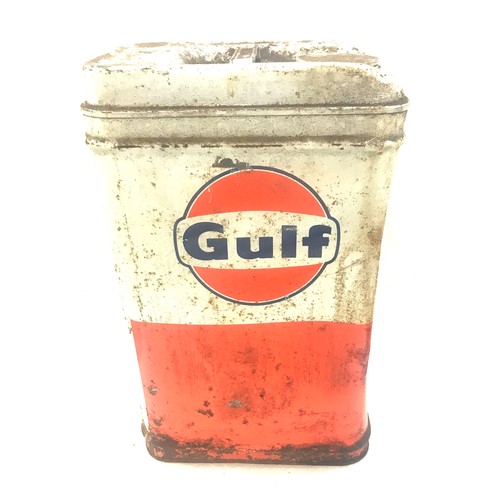 143 - Vintage Gulf Large fuel can height 19.5 inches tall