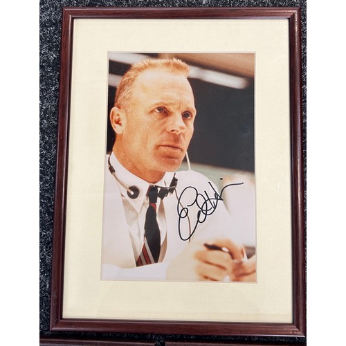 92 - Authentic framed signed autograph by Ed Harris Martin Sheen, Ben Affleck approximate frame measureme... 